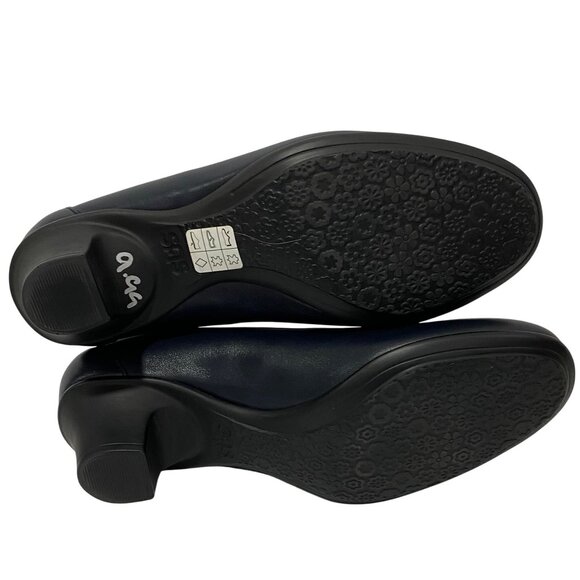 SAS Milano -Womens Navy Leather Pump Size 8.5 NWOT - Picture 9 of 9